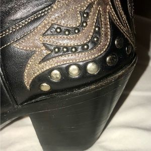 Coral Wicked sexy cowboy boots